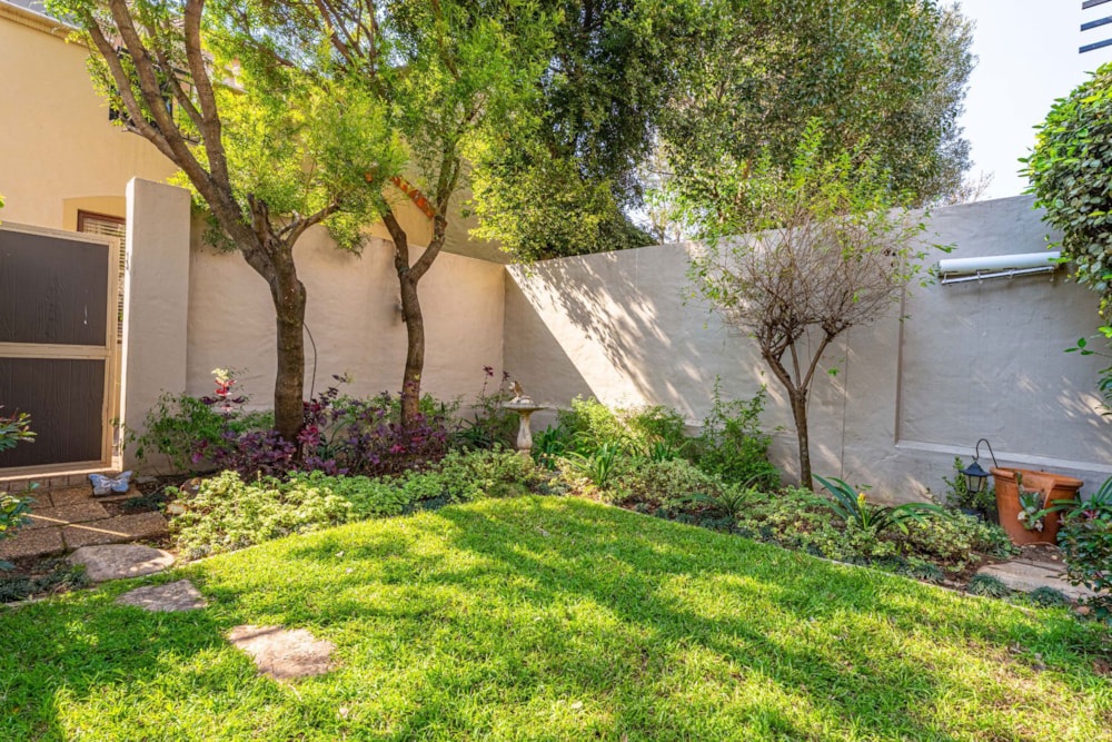 Townhouse for sale in Sunninghill Gardens - FW1748539