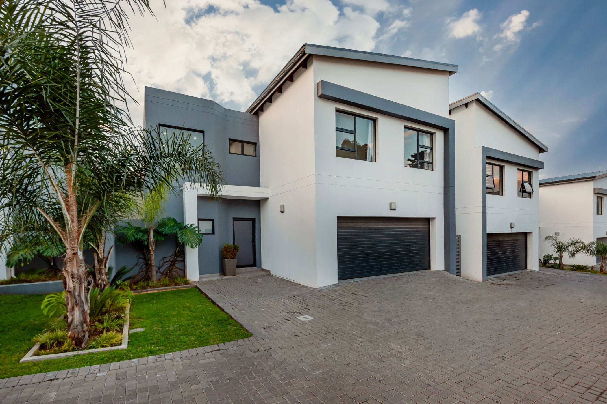 House to rent in Oriel - BWL1749339