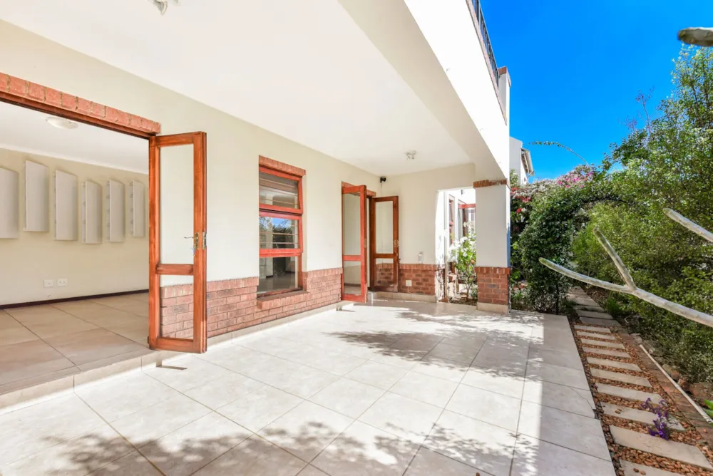 Cluster for sale in Bryanston - HP1748001 Cluster for sale in Bryanston - HP1748001