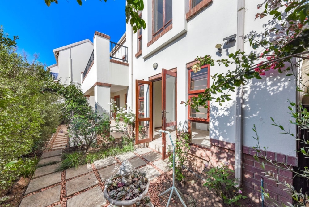 Cluster for sale in Bryanston - HP1748001