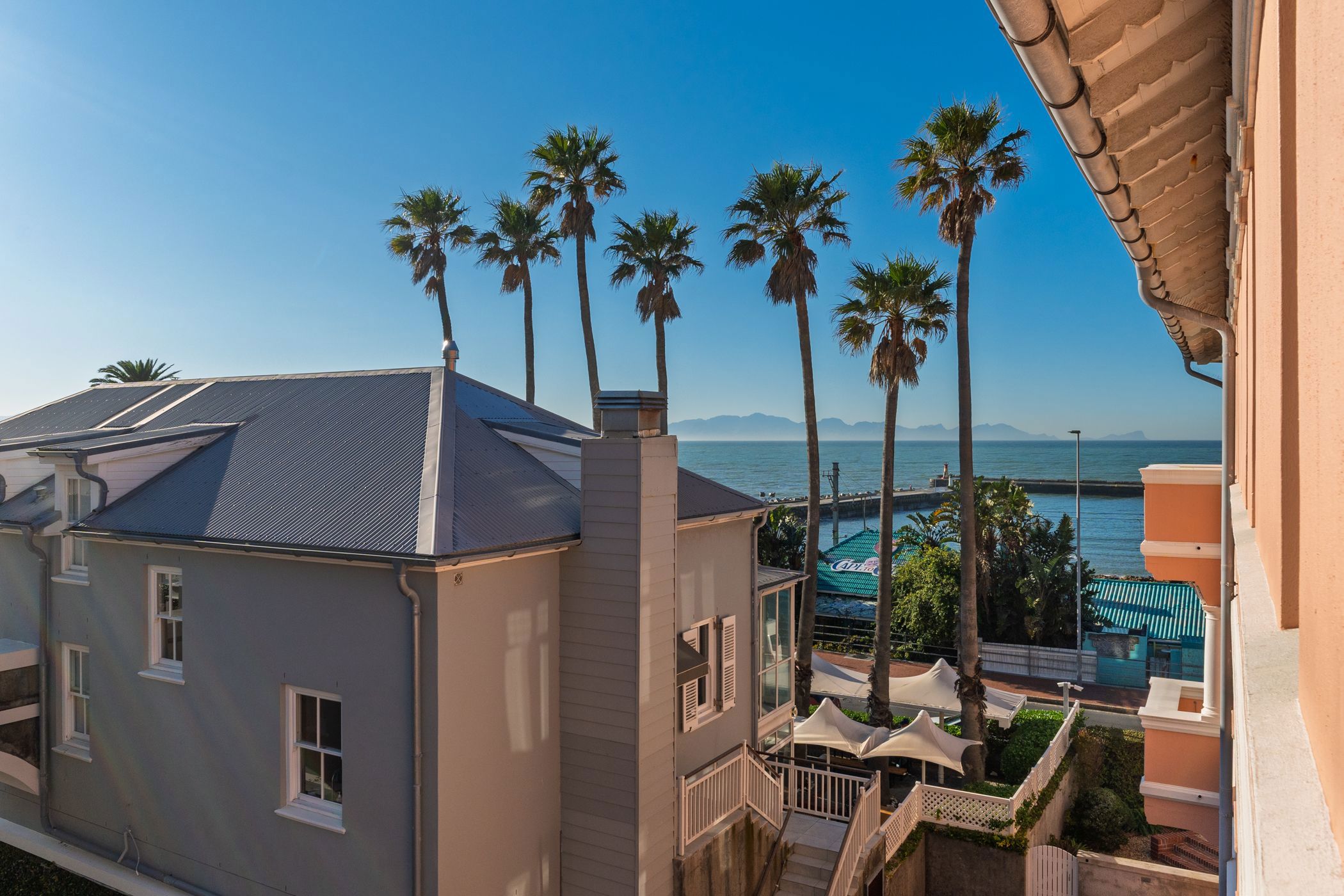 Apartment for sale in Kalk Bay - FH1748393