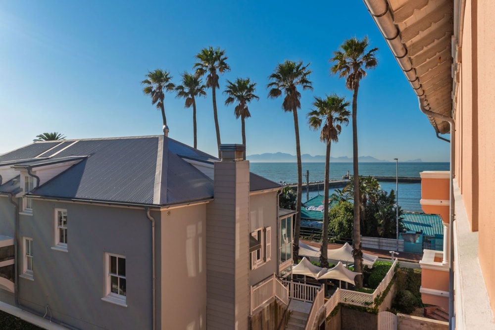 Apartment for sale in Kalk Bay - FH1748393 Apartment for sale in Kalk Bay - FH1748393