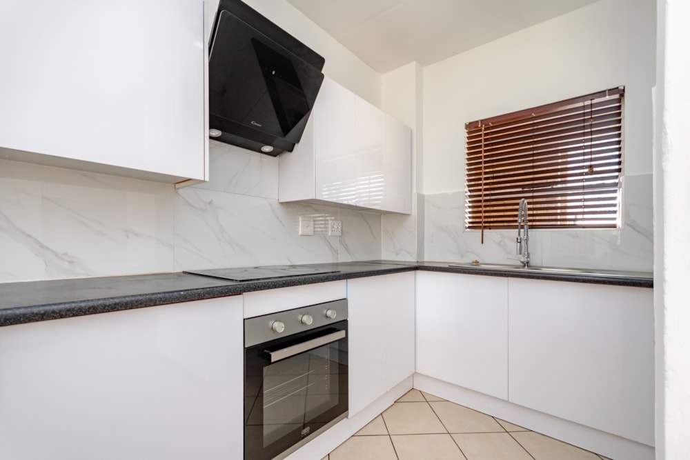 Apartment for sale in Honeydew, Roodepoort - RAN1749098 Apartment for sale in Honeydew, Roodepoort - RAN1749098