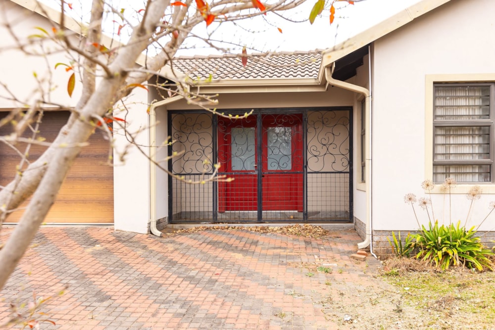 House for sale in Hutten Heights - 1NW1747510