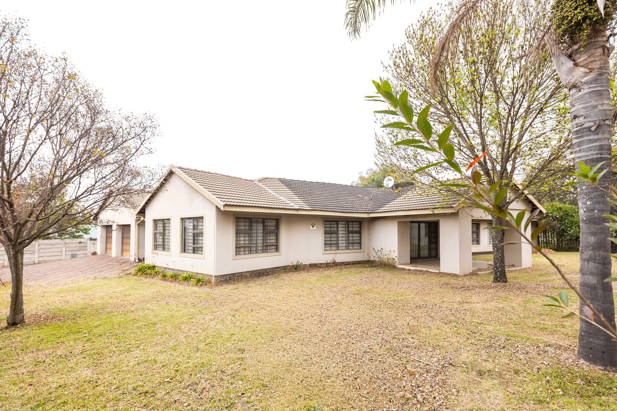 House for sale in Hutten Heights - 1NW1747510