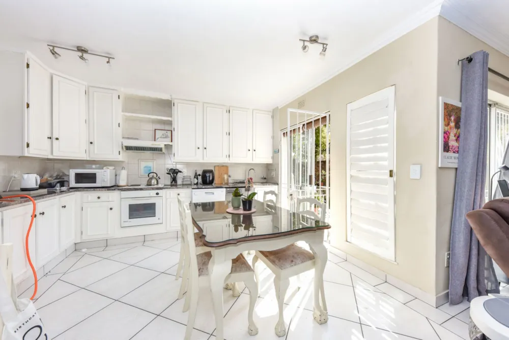 Townhouse for sale in Strathavon - HP1749270 Townhouse for sale in Strathavon - HP1749270