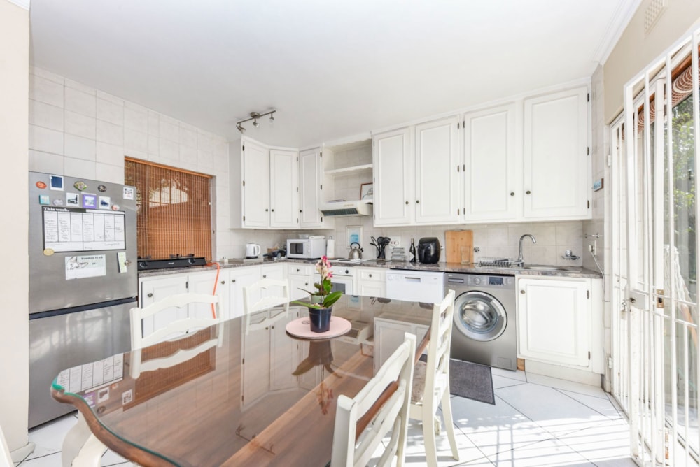 Apartment for sale in Strathavon - HP1749270 Apartment for sale in Strathavon - HP1749270