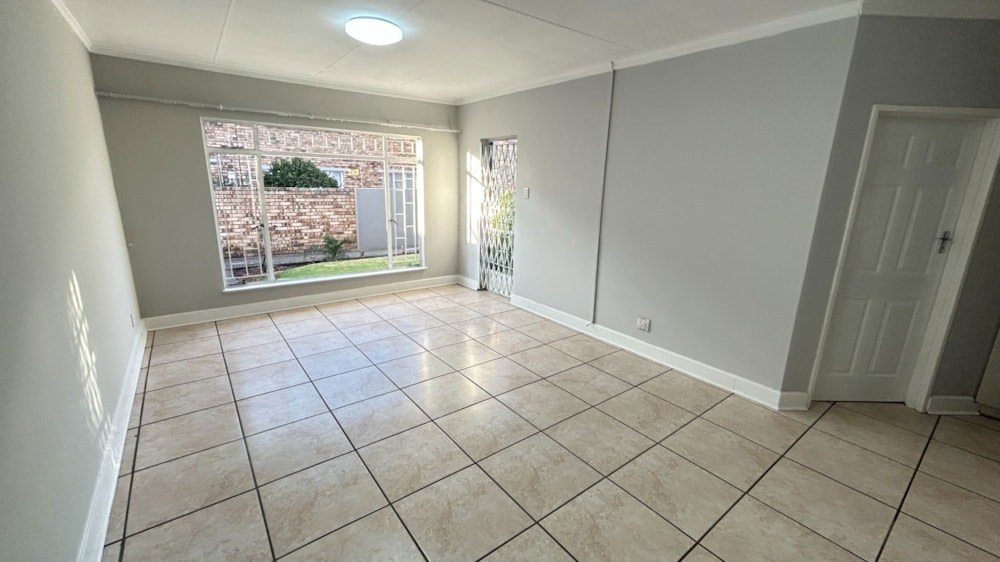 Townhouse for sale in Fichardt Park - 1BX1749424
