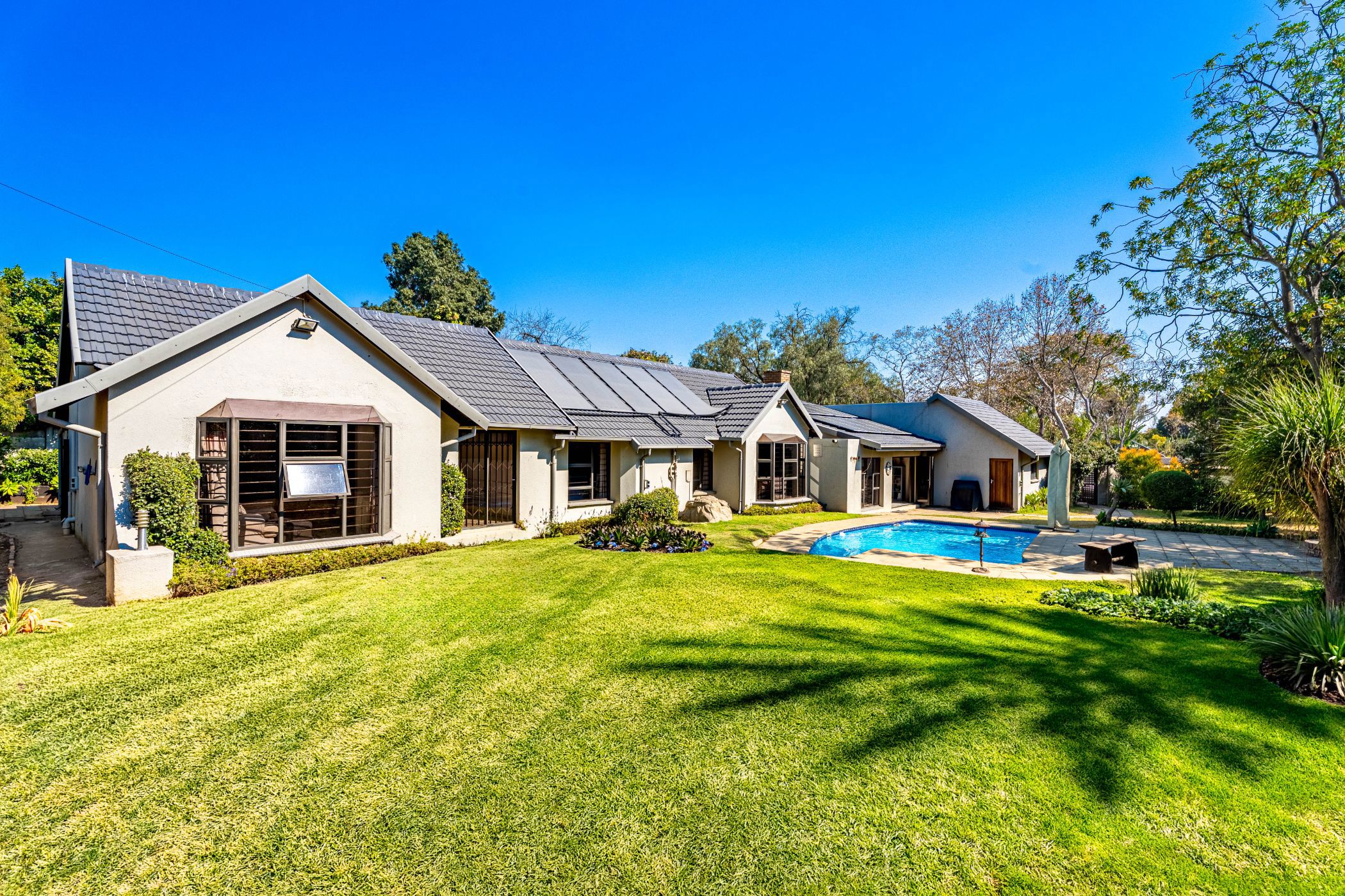 House for sale in Sunninghill Gardens - FW1748305
