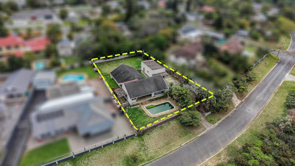 House to rent in Beacon Bay - 1EZ1749379 House to rent in Beacon Bay - 1EZ1749379