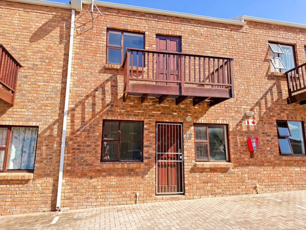 Apartment for sale in Brentwood Park, Port Elizabeth, Gqeberha - 1PLZ1750213 Apartment for sale in Brentwood Park, Port Elizabeth, Gqeberha - 1PLZ1750213