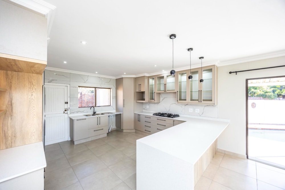 Townhouse for sale in Gonubie - 1EZ1748596