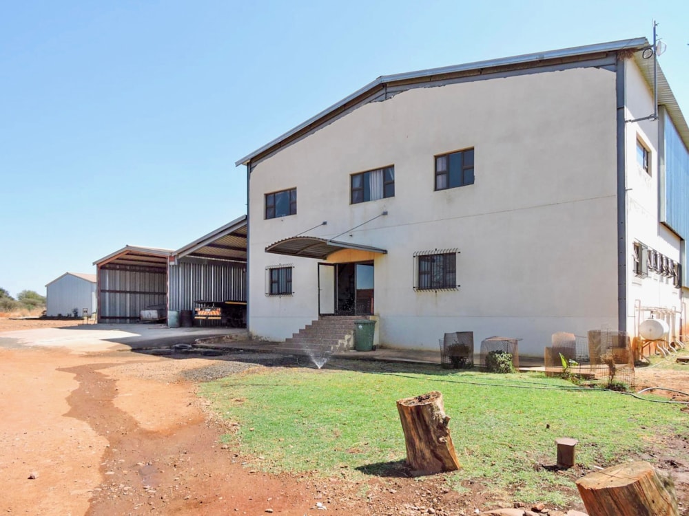 Lifestyle property for sale in Koster - 1RU1749723