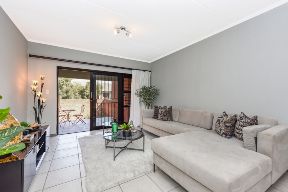 Garden apartment for sale in Douglasdale - FW1744811 Garden apartment for sale in Douglasdale - FW1744811