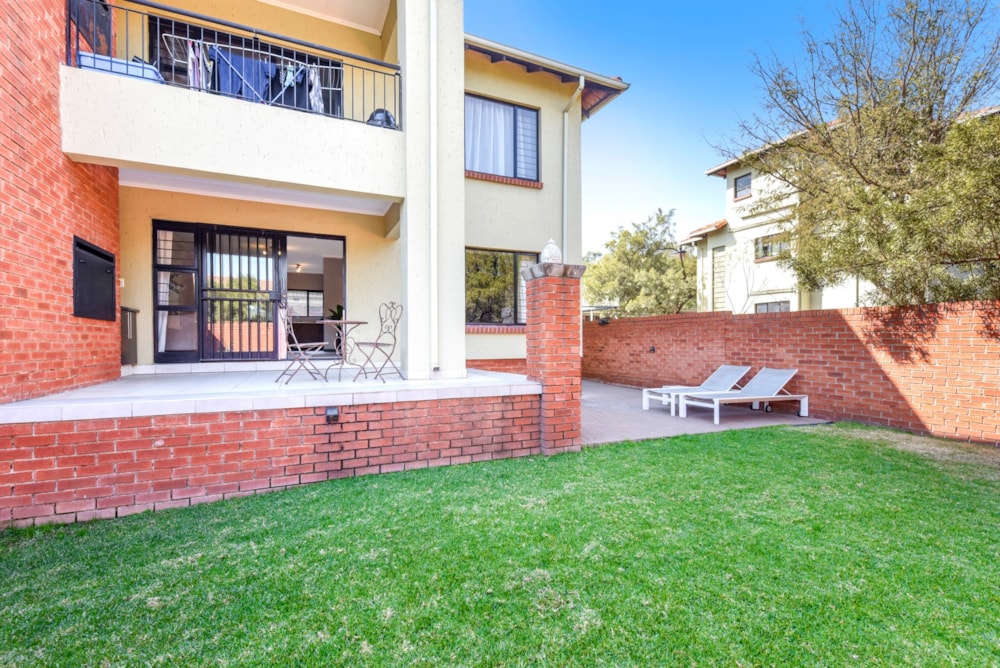 Garden apartment for sale in Douglasdale - FW1744811 Garden apartment for sale in Douglasdale - FW1744811