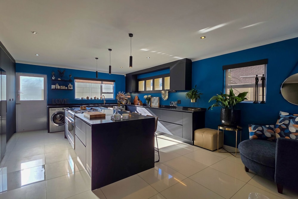 Single-storey house for sale in West Beach, Blouberg - 1TV1748684 Single-storey house for sale in West Beach, Blouberg - 1TV1748684
