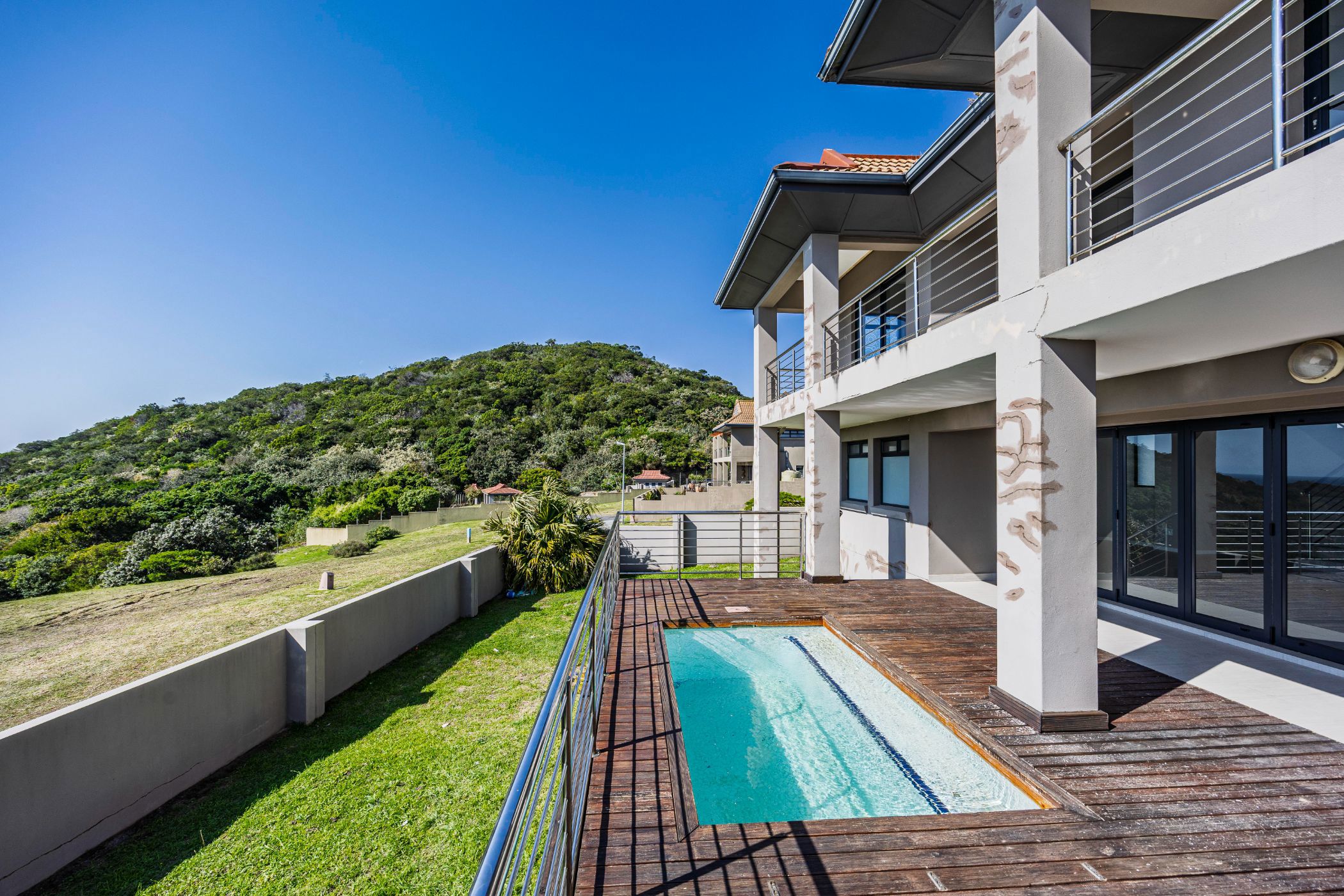 Double-storey house let in Glengariff - 1EZ1740126