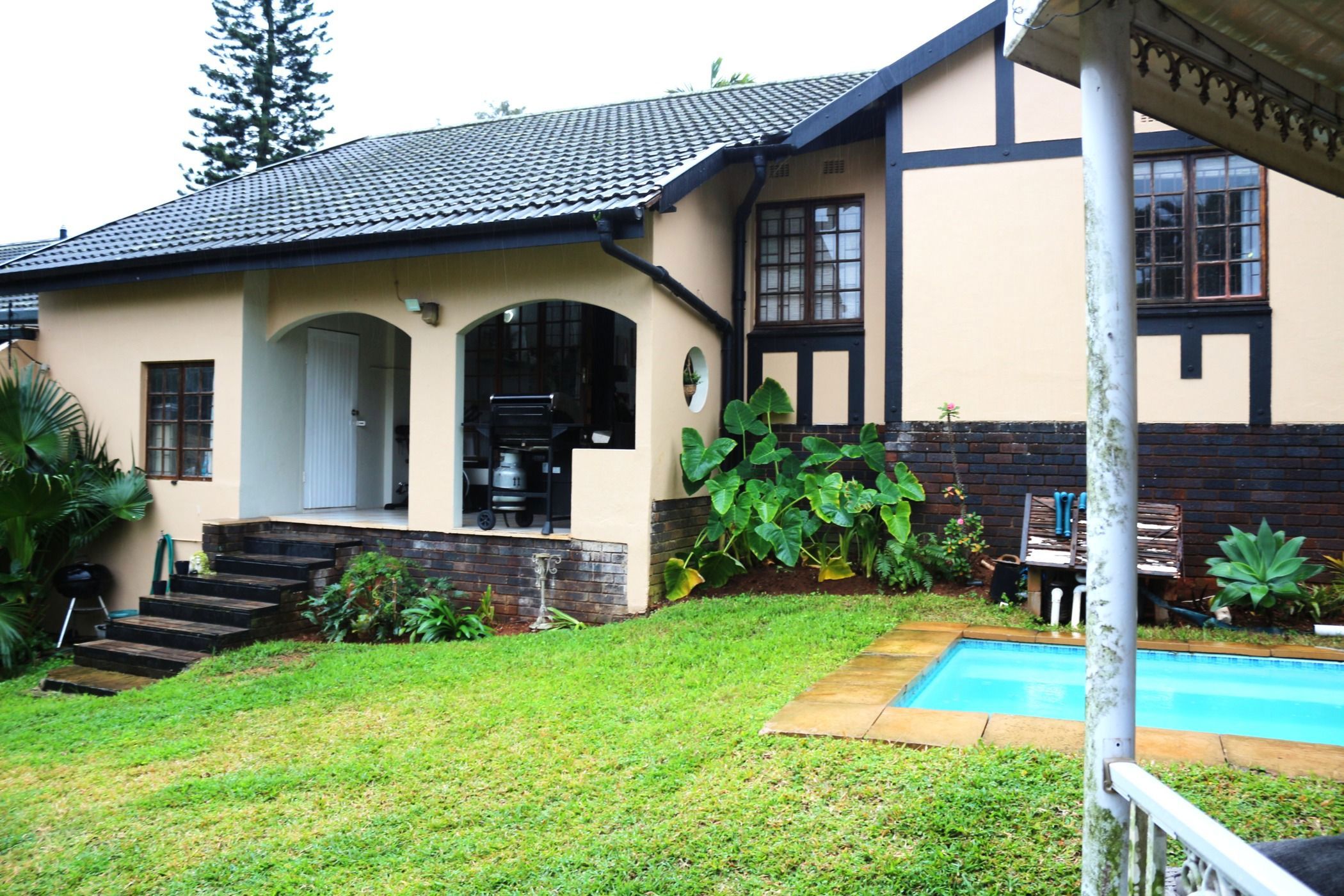 Townhouse for sale in Amanzimtoti - 1WB1748562