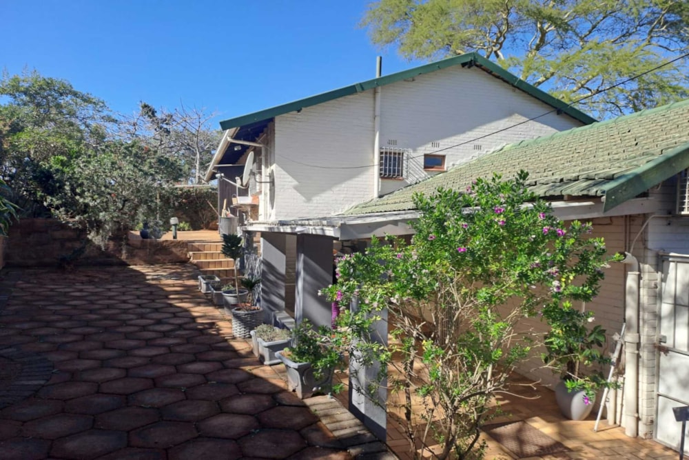 Apartment to rent in Amanzimtoti - 1WB1749071 Apartment to rent in Amanzimtoti - 1WB1749071