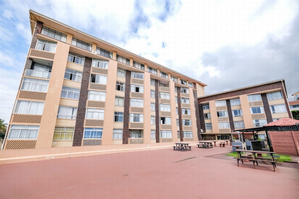 Apartment for sale in Amanzimtoti - 1WB1748657