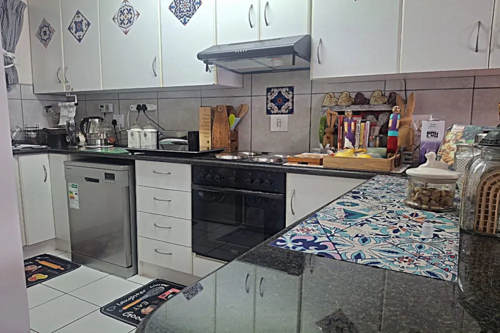 Apartment for sale in Amanzimtoti - 1WB1747900