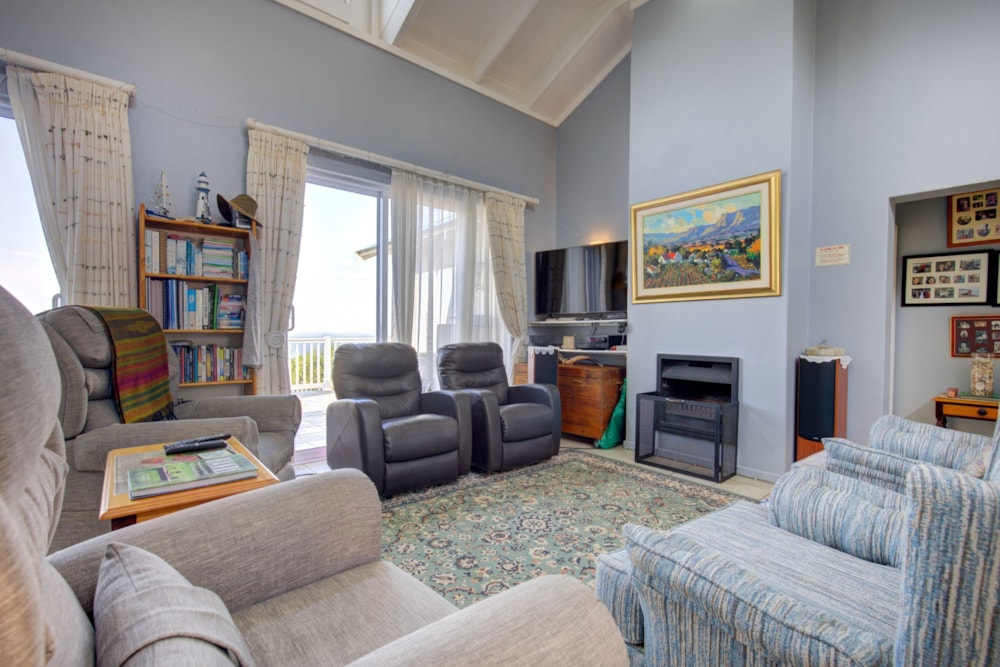House for sale in Pinnacle Point Golf Estate - 1MB1749045