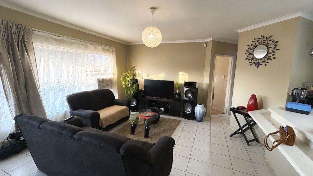 Townhouse for sale in Pellissier - 1BX1748839 Townhouse for sale in Pellissier - 1BX1748839