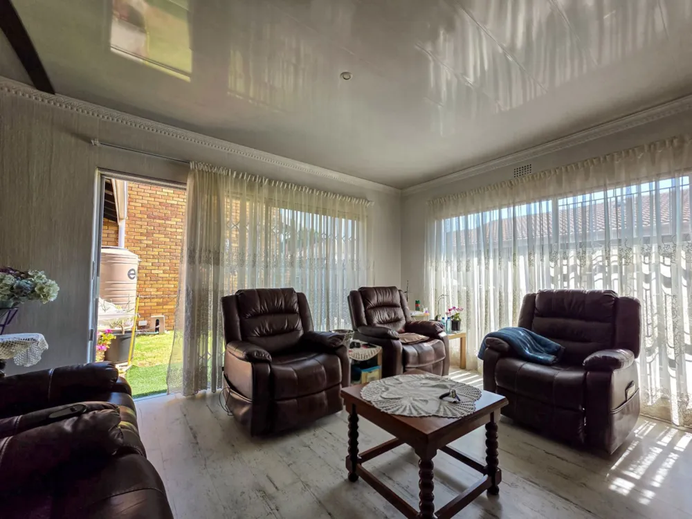Townhouse for sale in Dalpark Ext 1 - 1BJ1748166