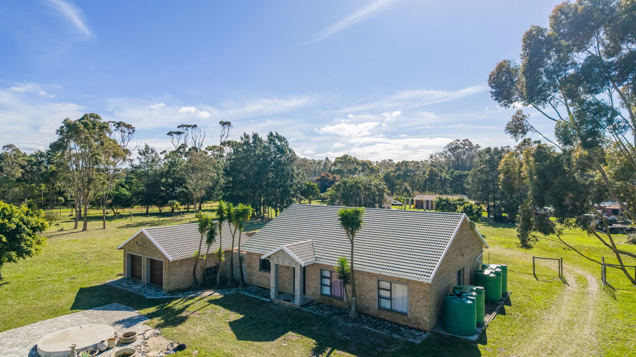 Smallholding for sale in Colleen Glen - 1PLZ1747293