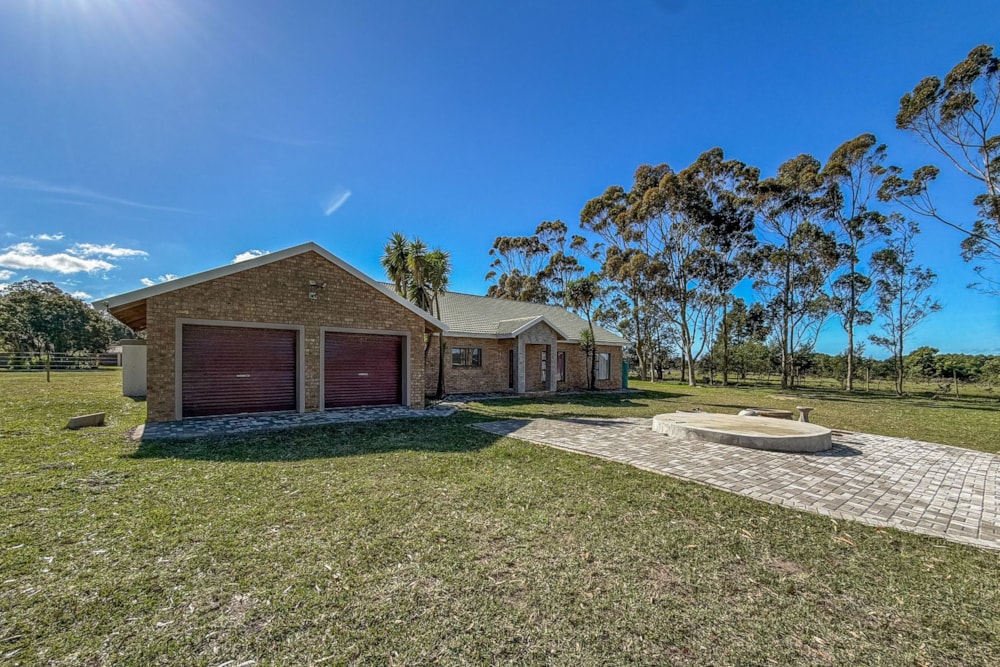 Smallholding for sale in Colleen Glen - 1PLZ1747293 Smallholding for sale in Colleen Glen - 1PLZ1747293