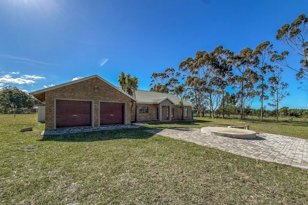 Smallholding for sale in Colleen Glen - 1PLZ1747293 Smallholding for sale in Colleen Glen - 1PLZ1747293