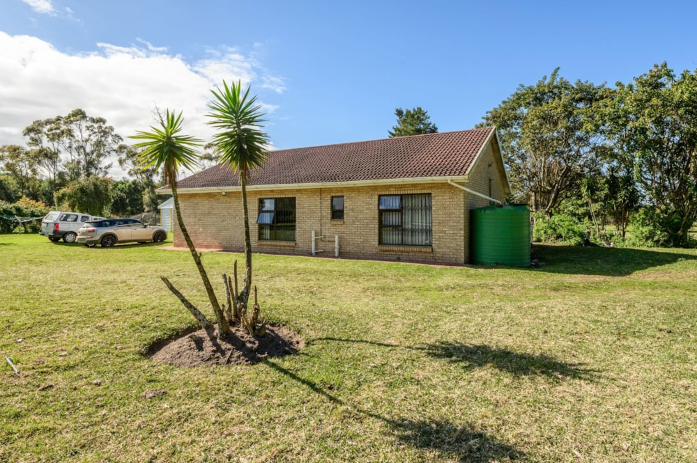Smallholding for sale in Colleen Glen - 1PLZ1747293 Smallholding for sale in Colleen Glen - 1PLZ1747293