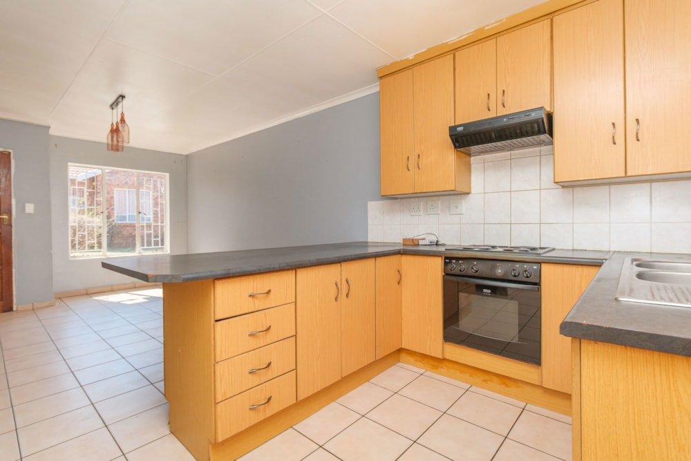 House for sale in Grobler Park - RAN1750149 House for sale in Grobler Park - RAN1750149