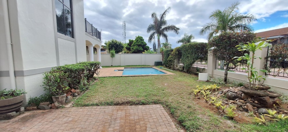 Double-storey cluster for sale in Izinga Estate - 1ND1749003 Double-storey cluster for sale in Izinga Estate - 1ND1749003