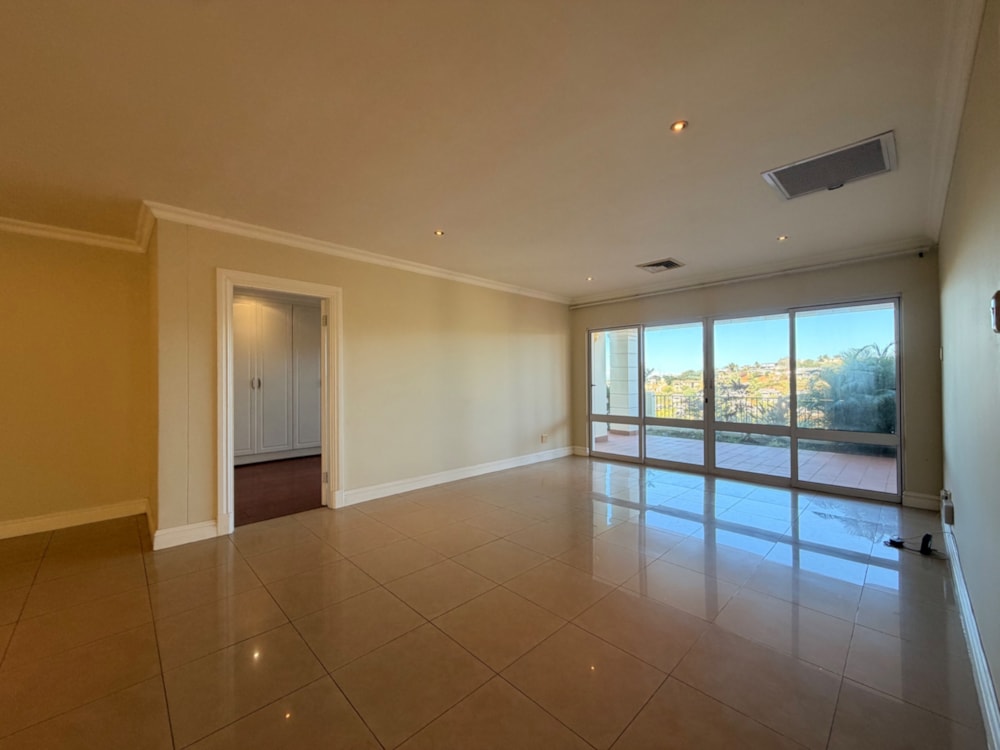 Apartment for sale in La Lucia - 1ND1749606 Apartment for sale in La Lucia - 1ND1749606
