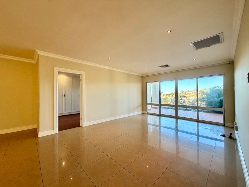 Apartment for sale in La Lucia - 1ND1749606 Apartment for sale in La Lucia - 1ND1749606