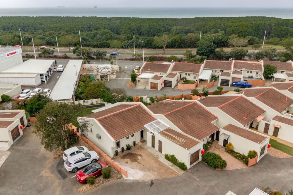 Townhouse for sale in Durban North - 1ND1748395 Townhouse for sale in Durban North - 1ND1748395