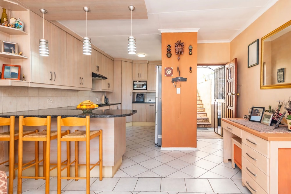 Townhouse for sale in Silverfields - 1KR1750355 Townhouse for sale in Silverfields - 1KR1750355