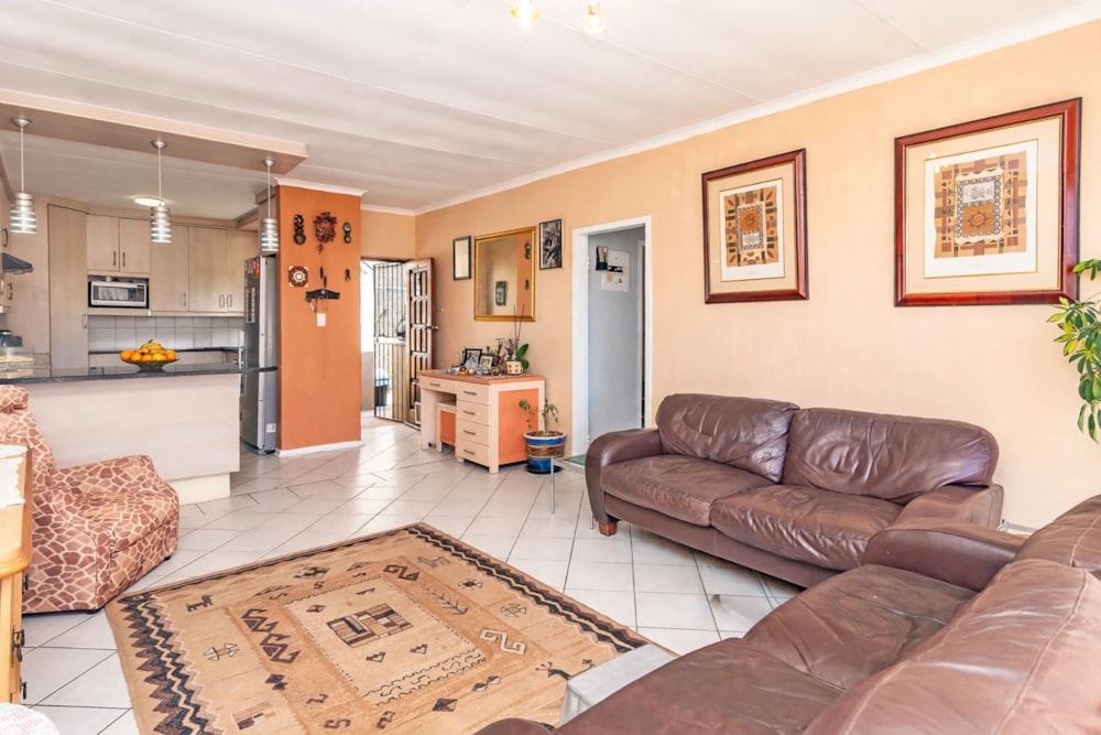 Townhouse for sale in Silverfields - 1KR1750355 Townhouse for sale in Silverfields - 1KR1750355