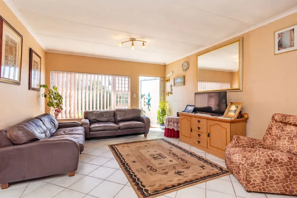 Townhouse for sale in Silverfields - 1KR1750355 Townhouse for sale in Silverfields - 1KR1750355
