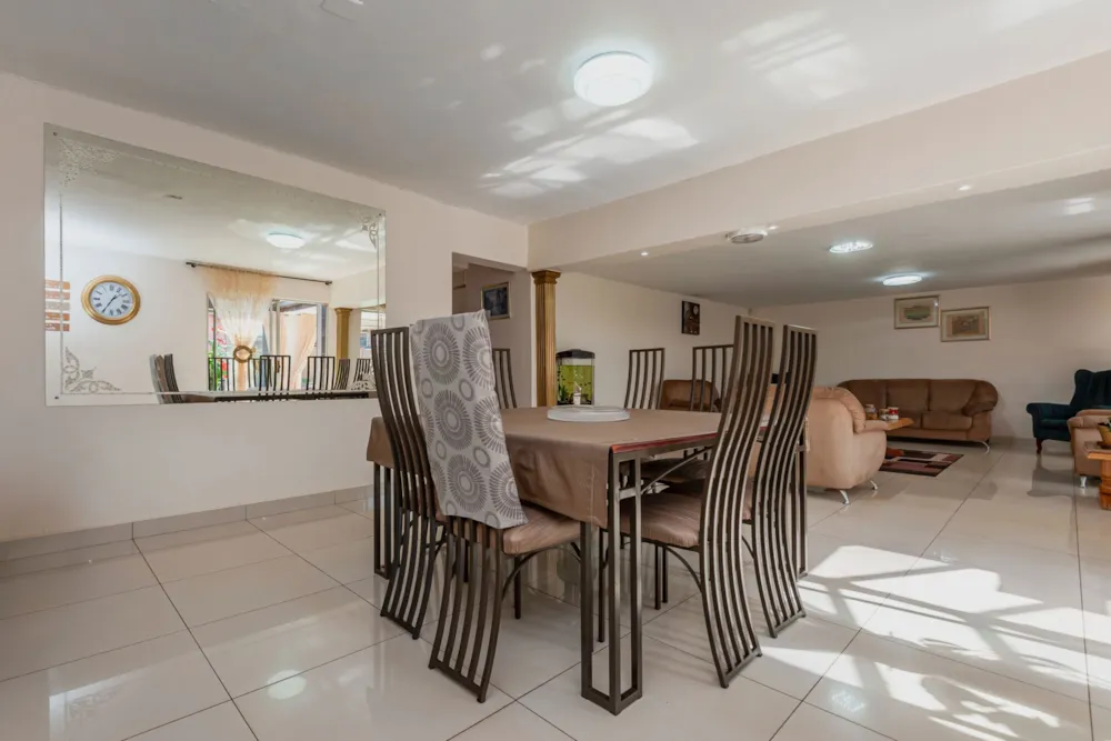 House for sale in Lenasia South - 1GV1749818 House for sale in Lenasia South - 1GV1749818