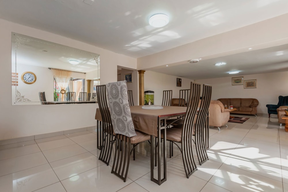 House for sale in Lenasia South - 1GV1749818 House for sale in Lenasia South - 1GV1749818
