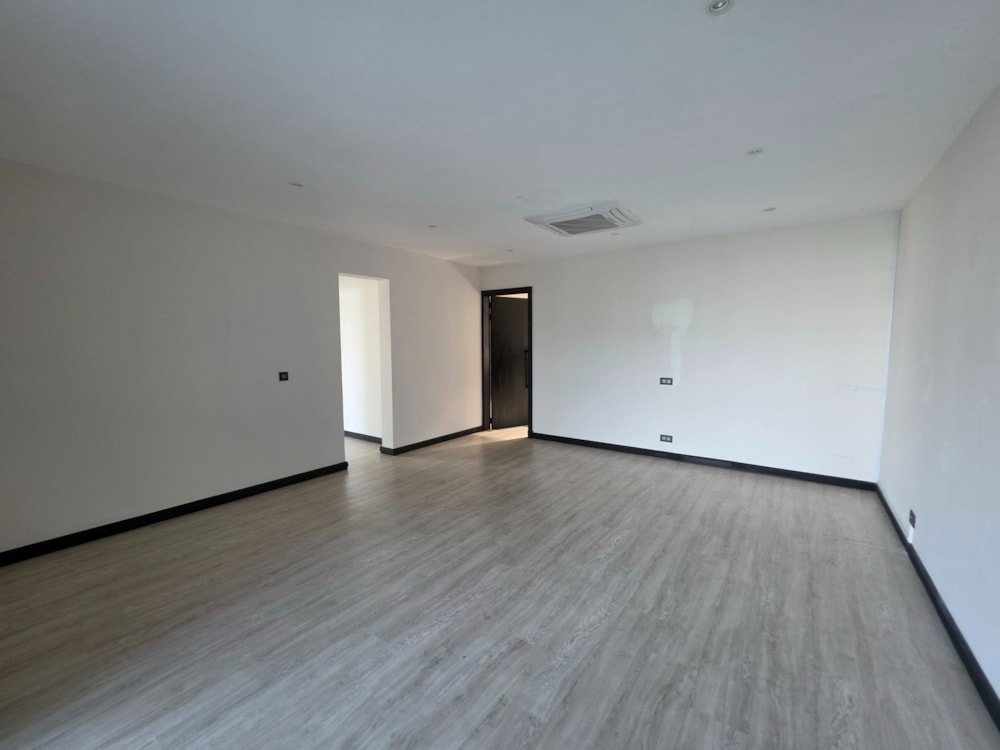 Commercial office to rent in Tamarin, Mauritius - MUR1749923