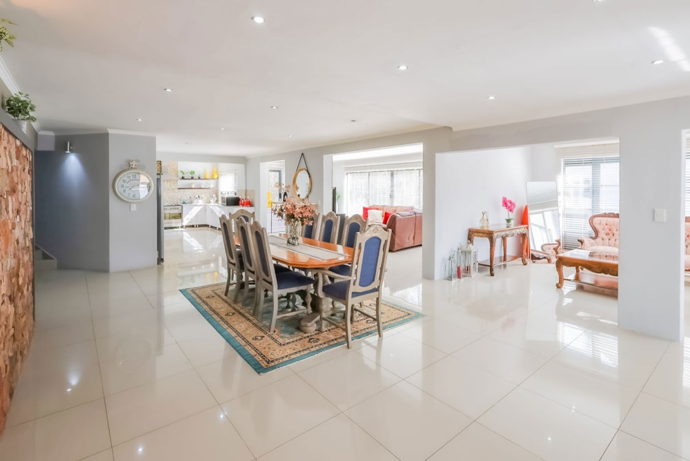 Security estate home for sale in Westlake, Hartbeespoort - 1HR1747864 Security estate home for sale in Westlake, Hartbeespoort - 1HR1747864