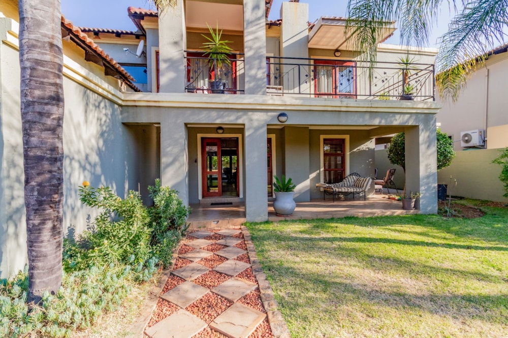 Security estate home for sale in Xanadu - 1HR1750081