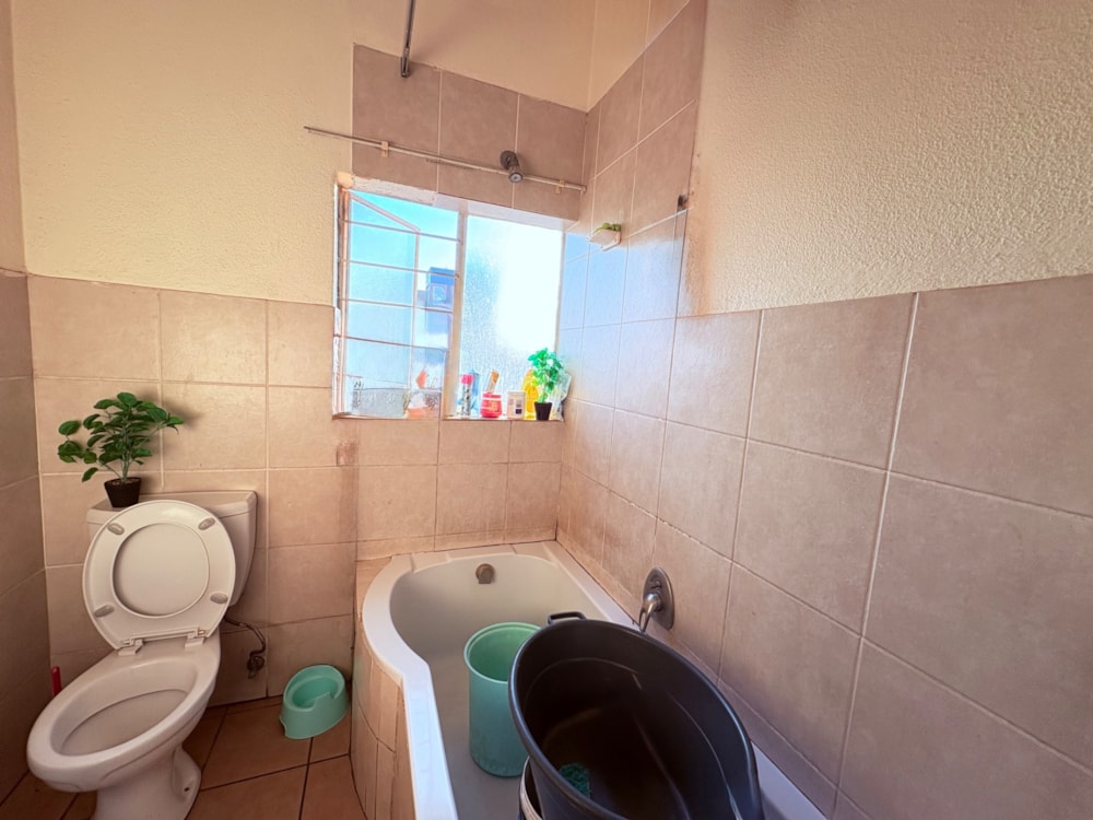 Apartment for sale in Kempton Park - KTP1748128 Apartment for sale in Kempton Park - KTP1748128