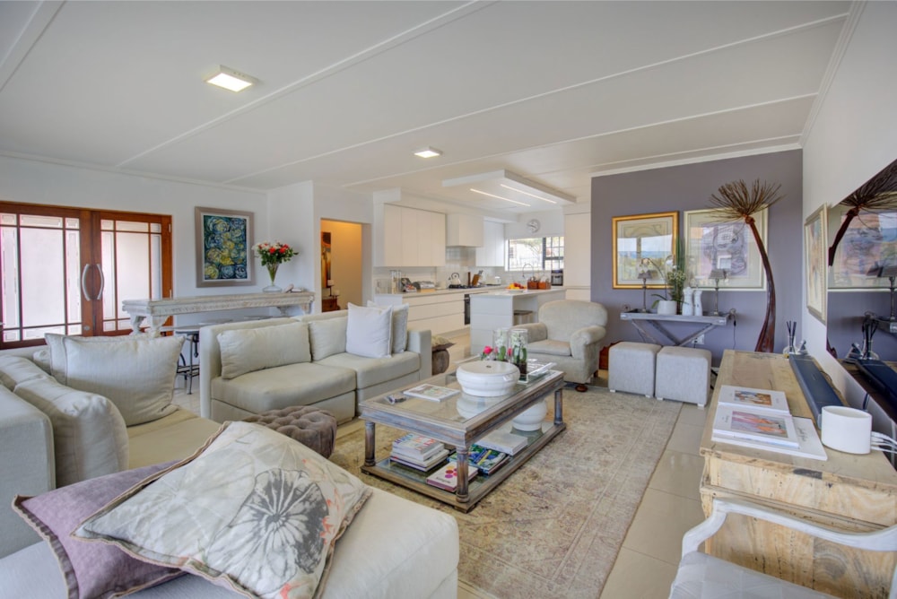 House for sale in Island View, Hartenbos - 1MB1750188 House for sale in Island View, Hartenbos - 1MB1750188