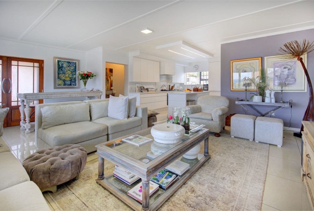 House for sale in Island View, Hartenbos - 1MB1750188 House for sale in Island View, Hartenbos - 1MB1750188