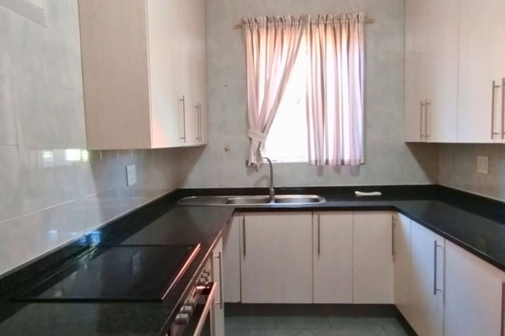 Apartment for sale in Bulwer, Durban - 1DBN1749095 Apartment for sale in Bulwer, Durban - 1DBN1749095