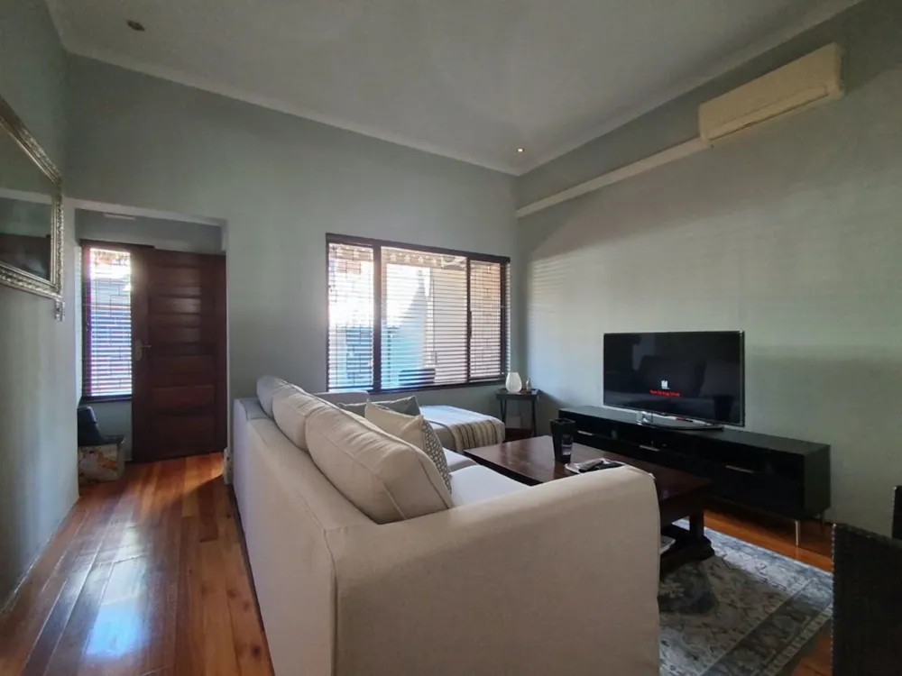 Townhouse to rent in Musgrave - 1DBN1750444 Townhouse to rent in Musgrave - 1DBN1750444